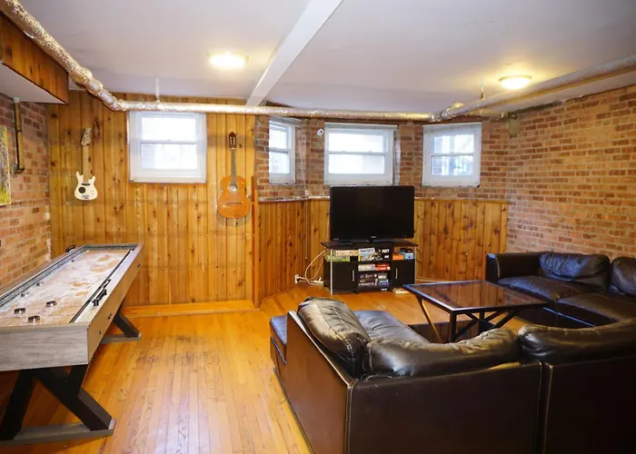 Wrigley Hostel - Chicago (Adults Only)